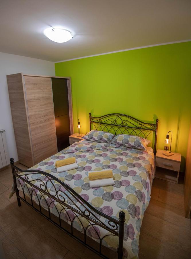 Apartments Vrenjak 2 Порторож Екстер'єр фото