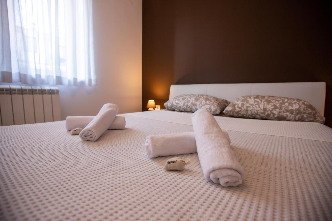Apartments Vrenjak 2 Порторож Екстер'єр фото